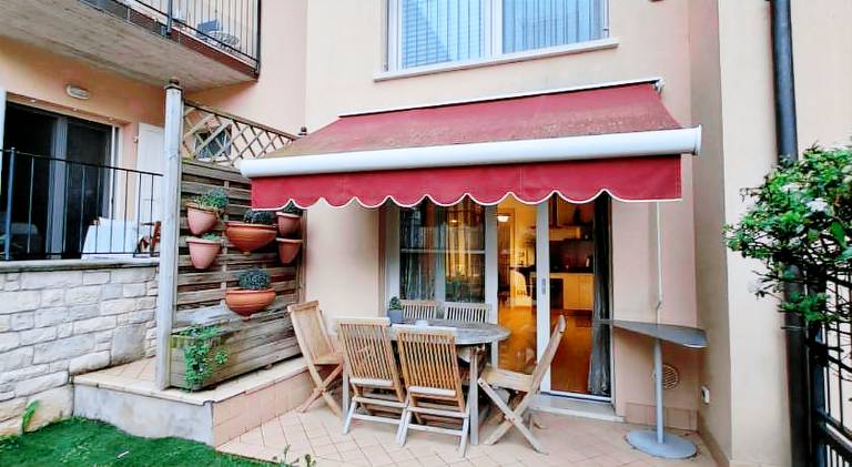 Apartment with pool in Paratico