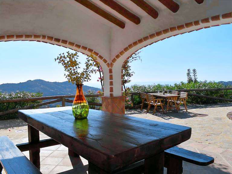 House with private pool, terrace & grill | Pets are welcome — photo 4