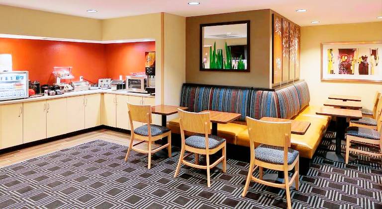 TownePlace Suites by Marriott Columbus — photo 4