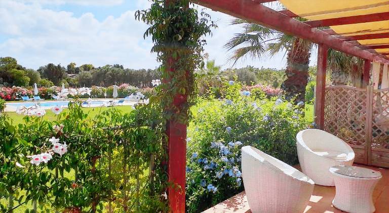 Farm with pool, barbeque & terrace | Pets are welcome — photo 3