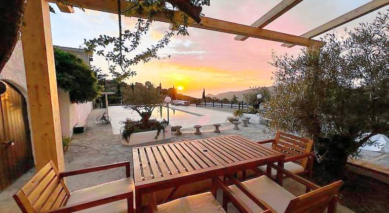 Vacation home with garden, patio & grill | Dogs allowed — photo 3