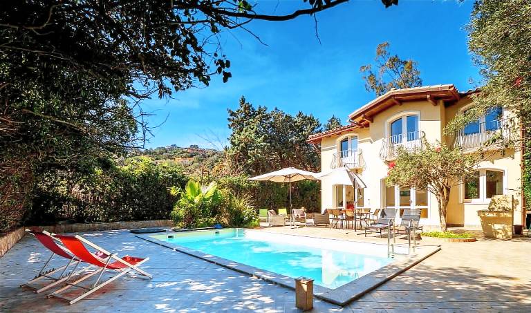 Villa Torre Delle Stelle (Maracalagonis)