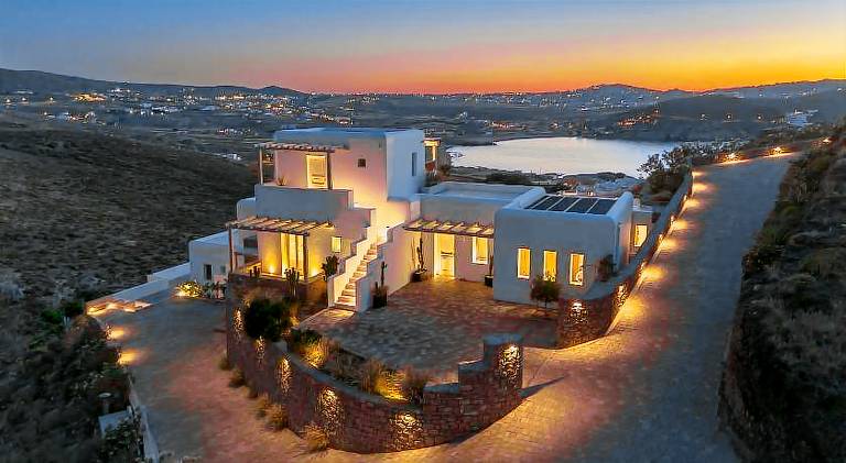 Children-friendly house with hot tub, terrace & yard | Beach nearby | Pets allowed — photo 3