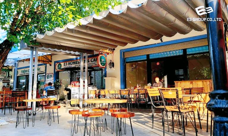 E3 Homestay & Cafe - Grand World Phú Quốc in Phu Quoc