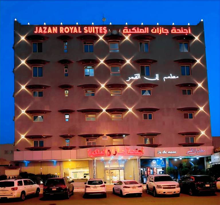 Serviced apartment for 5 persons in Jizan