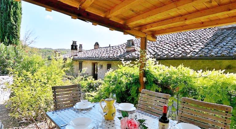 Rental apartment with barbecue, pool & terrace — photo 5