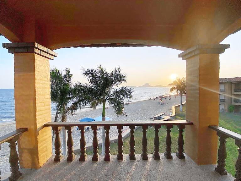 Condo San Carlos
