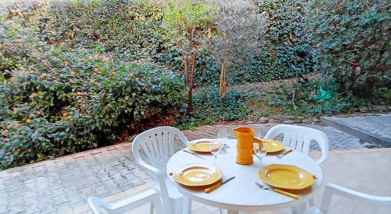 Holiday apartment with 1 room for 4 persons in Collioure