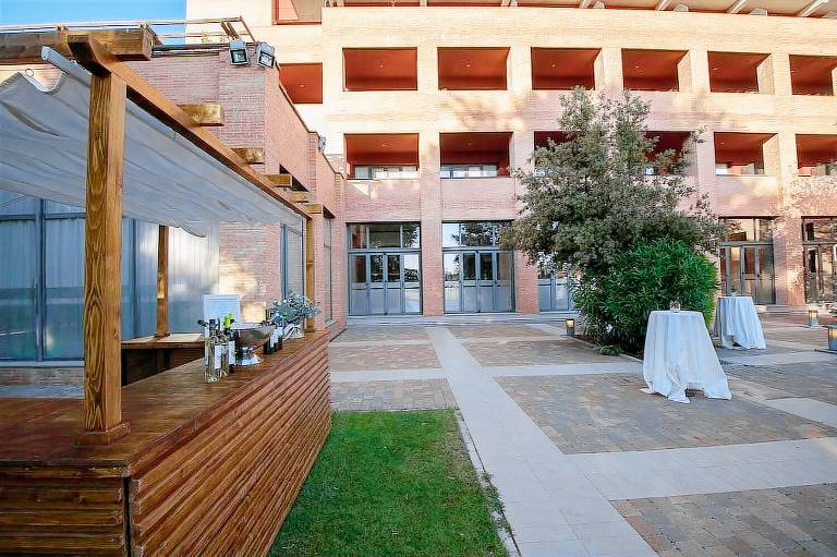 Intelier Airén Hotel