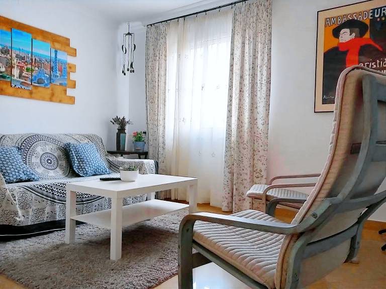 Rental apartment with 2 rooms for 4 persons — photo 4