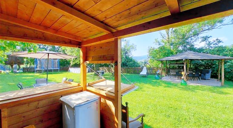 Rental apartment with pool & hot tub — photo 4