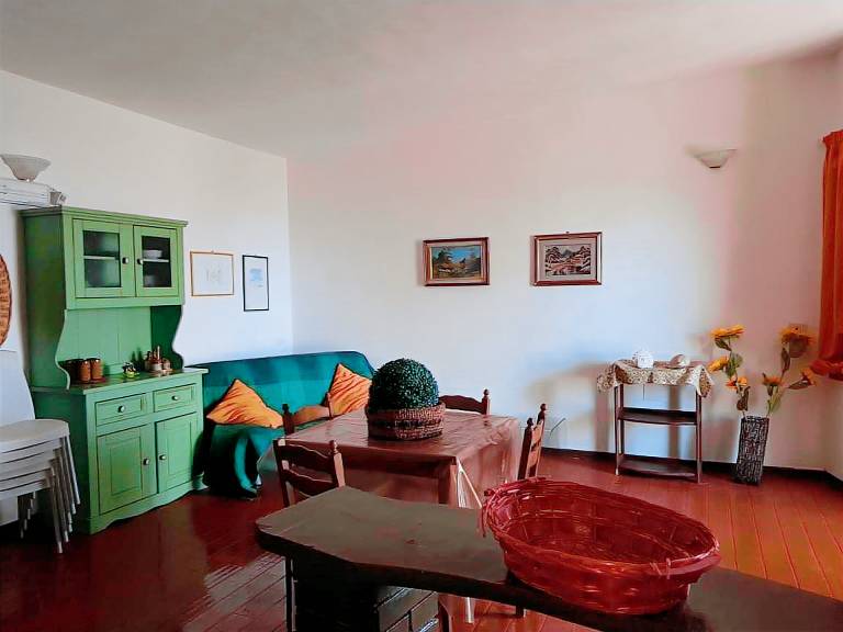 Appartament In Villetta Tonnarella at 20 meters from the sea — photo 4
