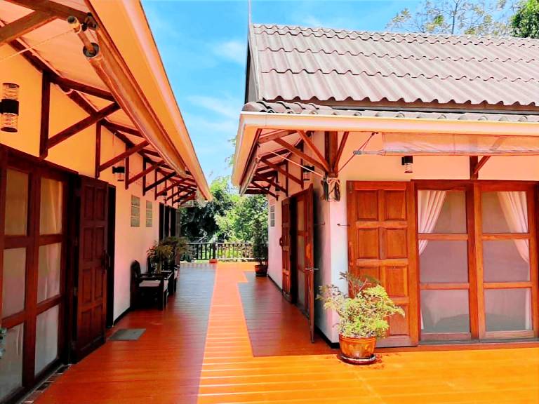 Holiday apartment | Dogs allowed in Ranong