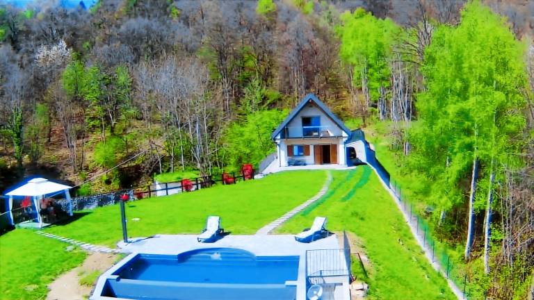 Chalet Stazzona