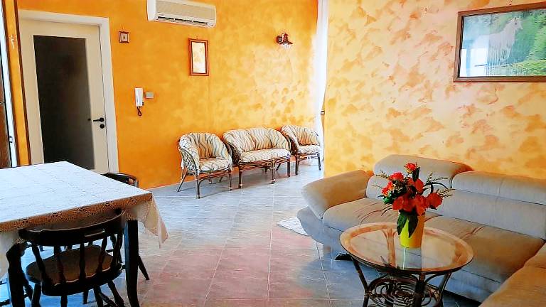 Child-friendly apartment with terrace & garden | City view | Beach nearby | Dogs allowed — photo 4