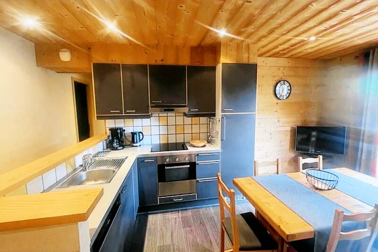 Rental apartment with 2 rooms for 6 persons — photo 3