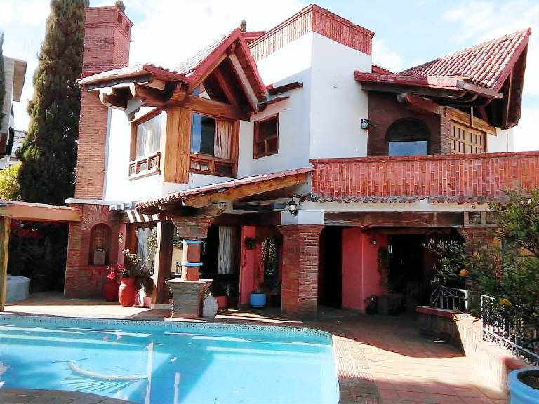 Casa  Valle de Bravo