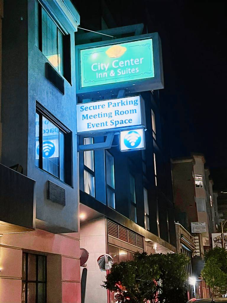City Center Inn & Suites