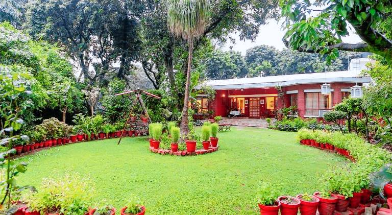 168 m&sup2; Villa