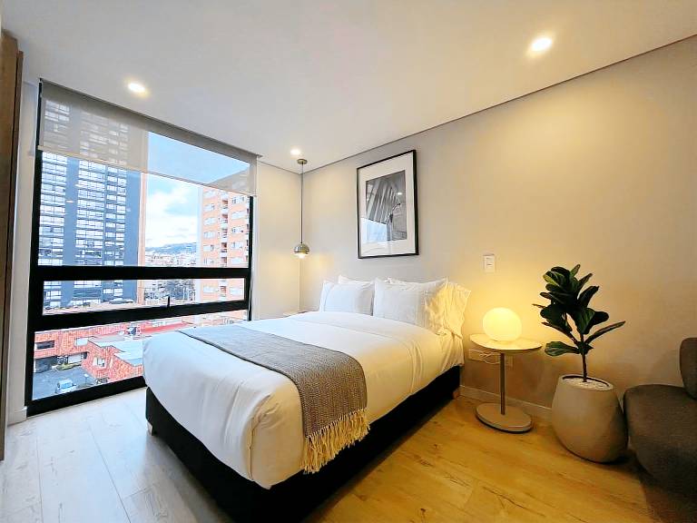 w Bright Loft in the Heart of Bogot&aacute;