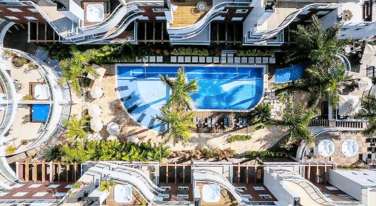 Rental apartment with pool & jacuzzi — photo 4
