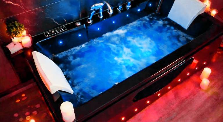 Rental apartment with hot tub & sauna in Biscarrosse