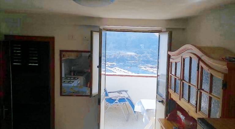 Holiday apartment with 2 rooms for 4 persons in Castellammare del Golfo
