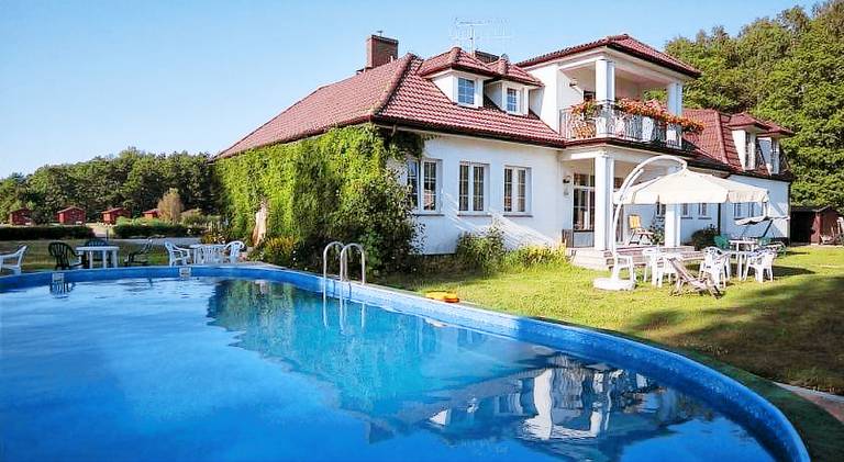 Lesny Dworek Winnica Darlowo in Darlowo