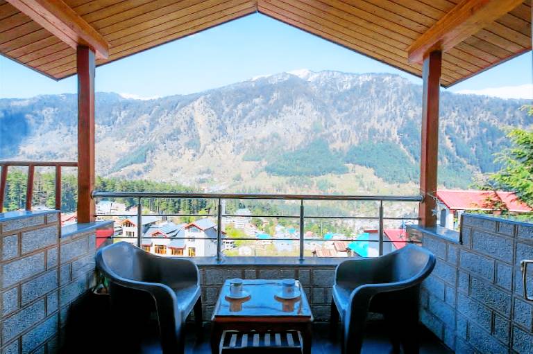 Goroomgo Urban Monk Stays Manali — photo 4