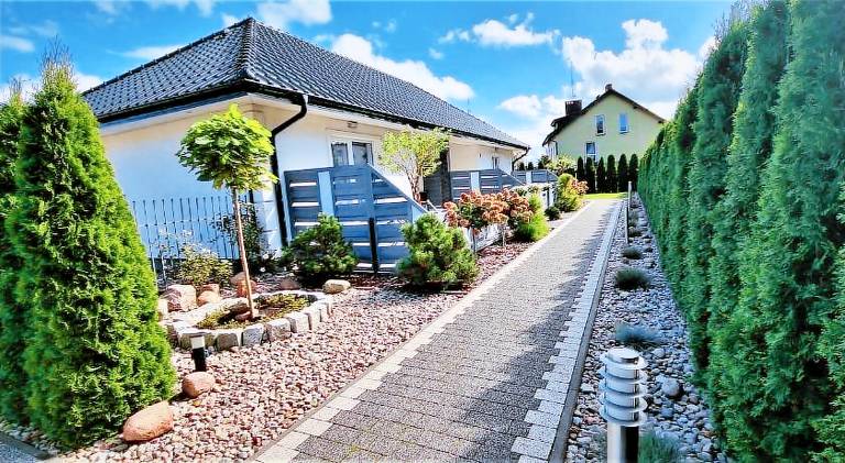 Holiday apartment with jacuzzi, barbecue & terrace — photo 5