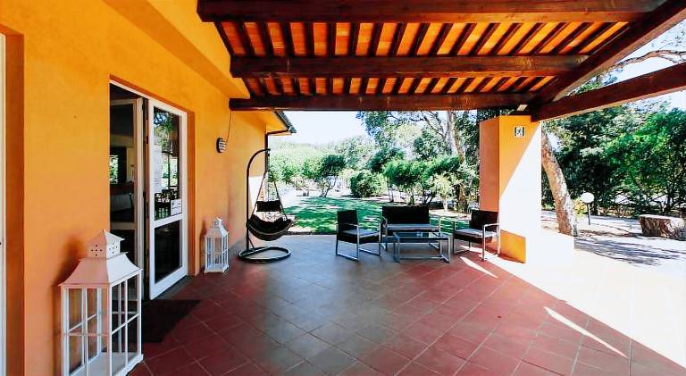 Serviced apartment with terrace, pool & garden | Next to the beach | Dogs allowed — photo 4