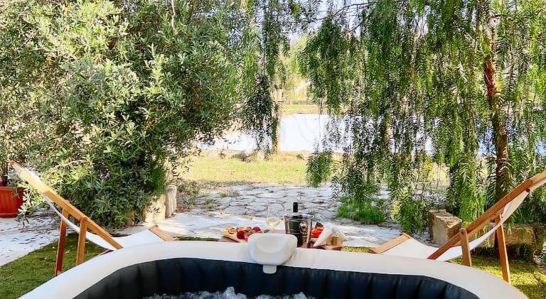 Farm with hot tub — photo 4