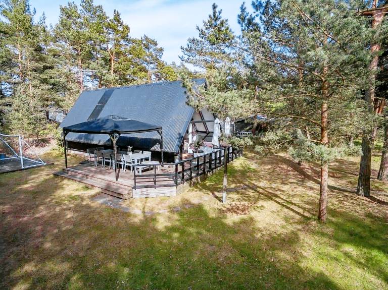 Fully equipped nice vacation home with barbeque & patio | Dogs allowed — photo 3