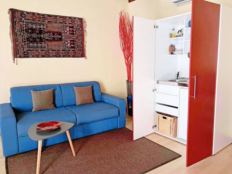 Rental apartment with 1 room for 4 persons — photo 4