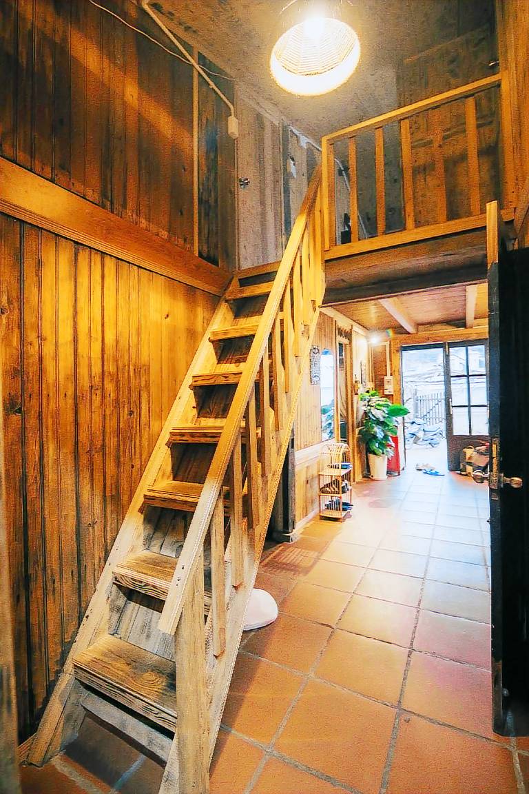 Vacation home with yard & BBQ — photo 3