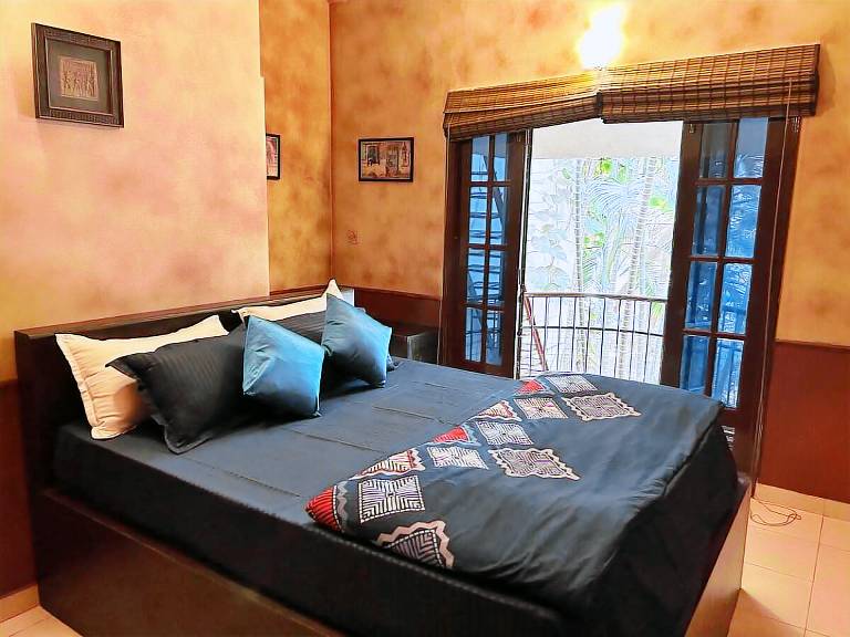 Villa Salvador do Mundo