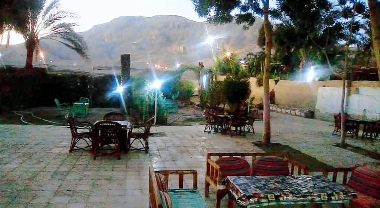 Pharaohs Hotel — photo 4