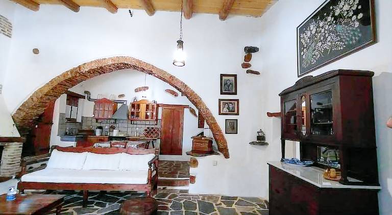 Vacation home with barbeque & patio | Suitable for remote work | Pets allowed in Platanias