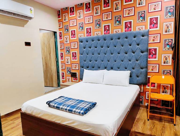 House  Versova Beach