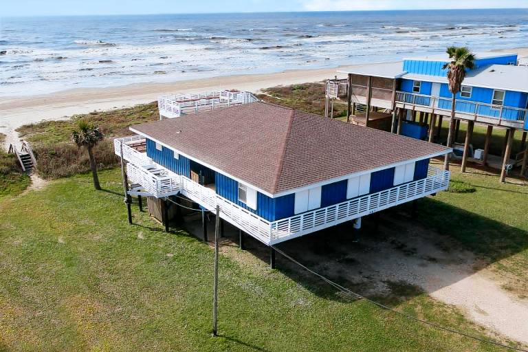 House Jamaica Beach