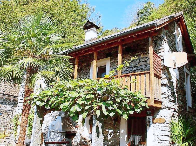 House  Cugnasco
