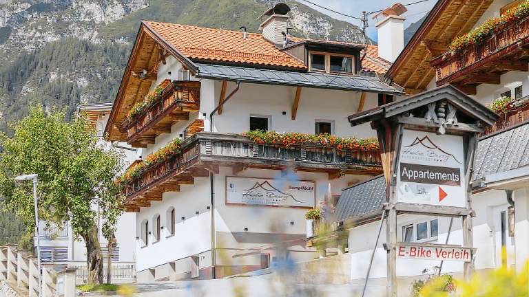 Ferienwohnung in Trins f&uuml;r max. 4 Personen