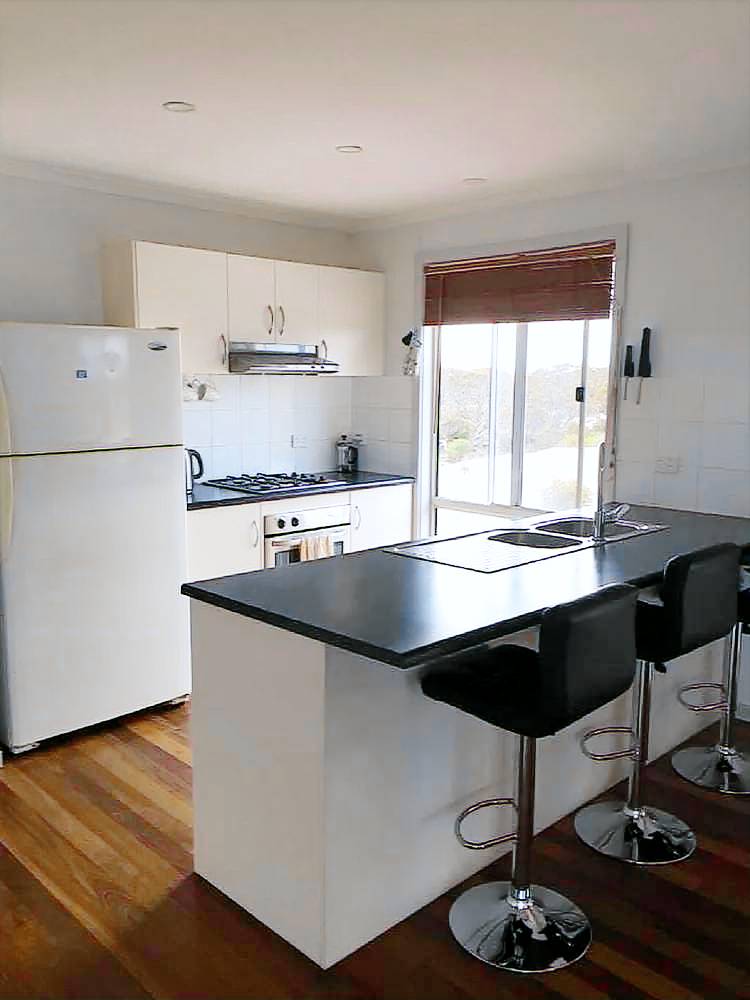 House Smoky Bay