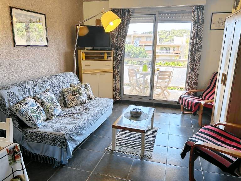 Rental apartment with 1 room for 4 persons — photo 2