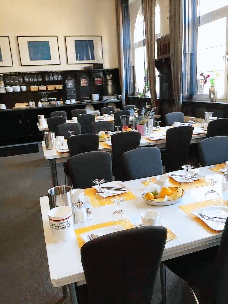 Bahnhof-Hotel Saarlouis — photo 2