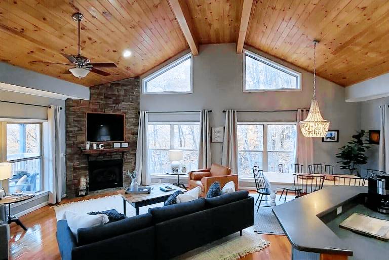 Cabin Beech Mountain