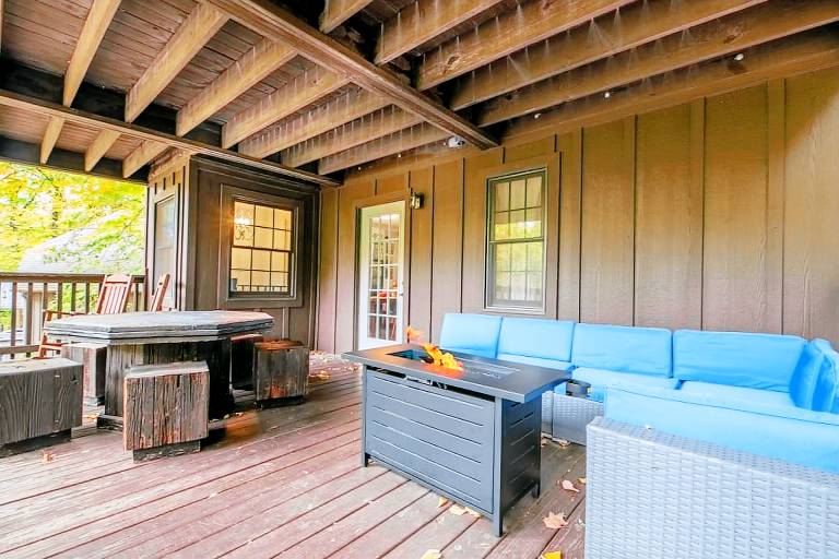 Family-oriented lovely cabin with barbeque, pool & hot tub | Mountain view | Suitable for remote work | Pets are welcome — photo 5