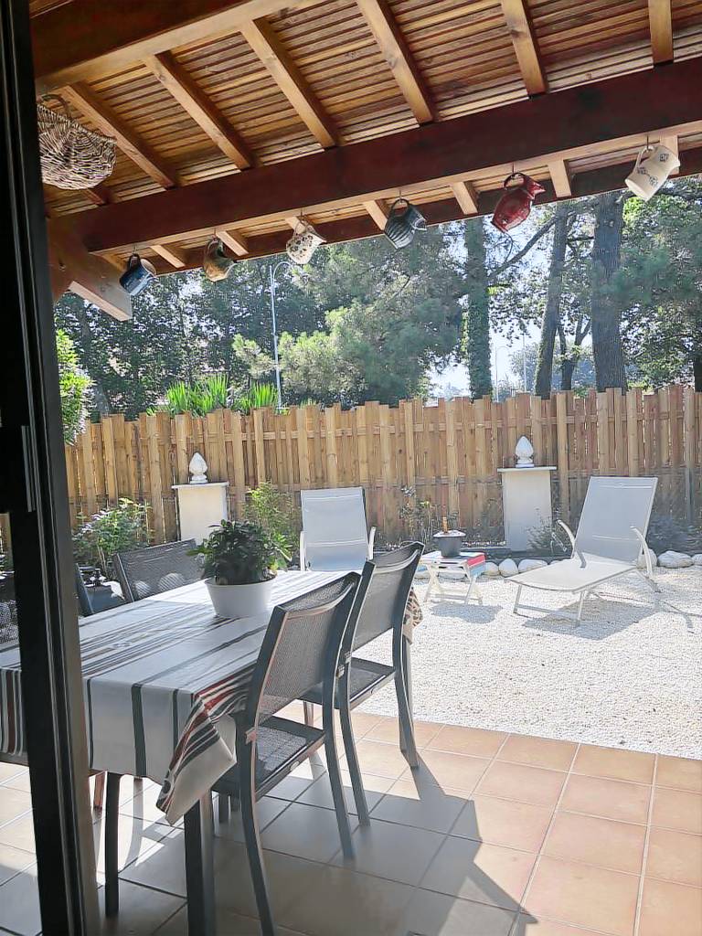 Fully equipped lovely vacation home with patio, BBQ & garden | Nature view | Pets allowed — photo 3