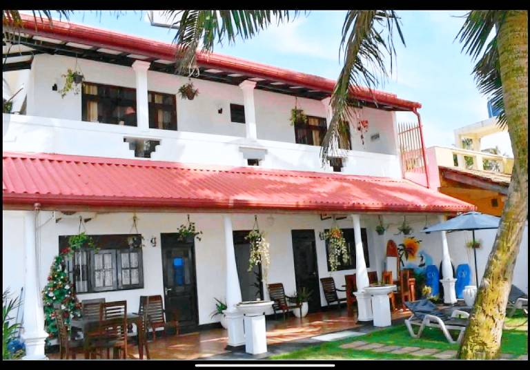 Ashen’s Beach House in Hikkaduwa