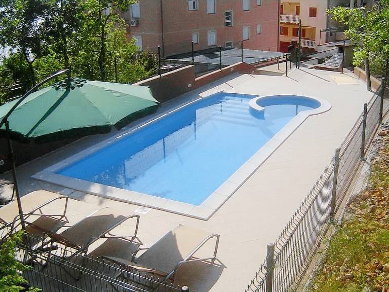 Ferienwohnung in Dramalj mit Meerblick, Balkon, Klimaanlage, W-LAN (4623-8) — photo 4